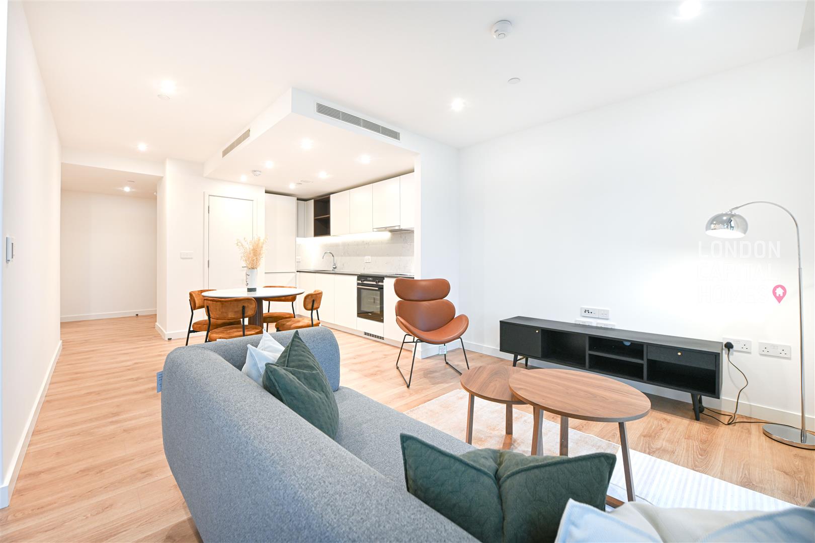 222 Marsh Wall, LONDON
